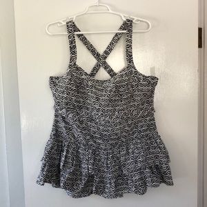 100% silk Banana Republic Tank